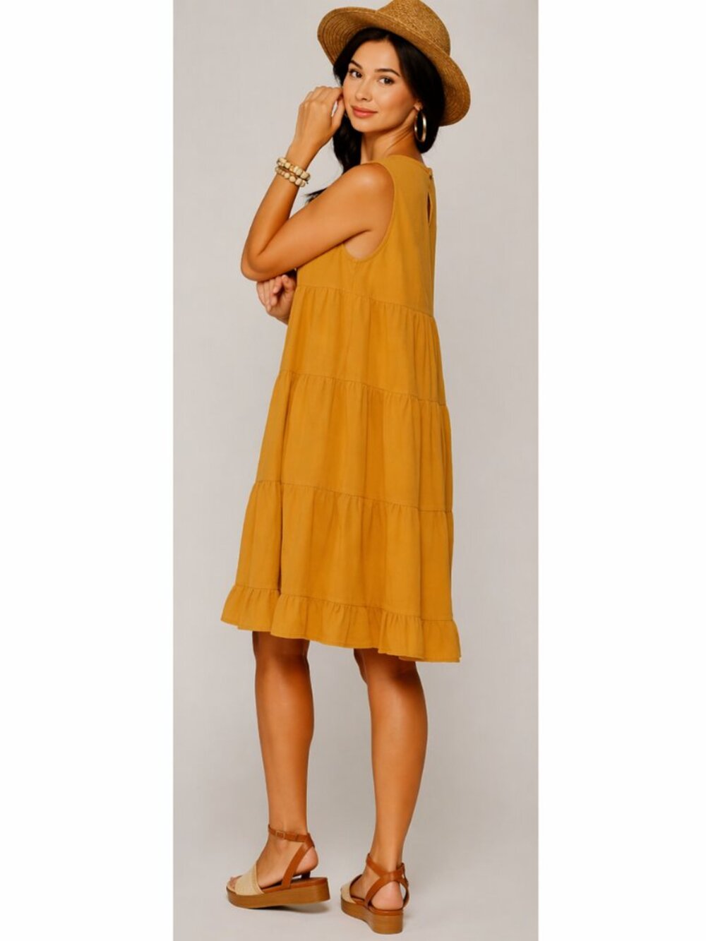 NWT Gigio S 4 6 Goldenrod Swiss Dot Tiered Round Neck Sleeveless Swing Dress